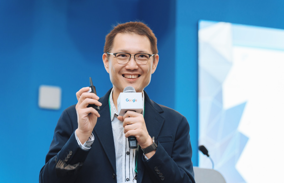Google 台灣業務副總經理 Andy Tsai 指出,選擇市場、投入研發和廣告策略是成功的關鍵。